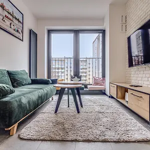 rentplanet-apartament-wyszyskiego.hotelswroclaw.com/
